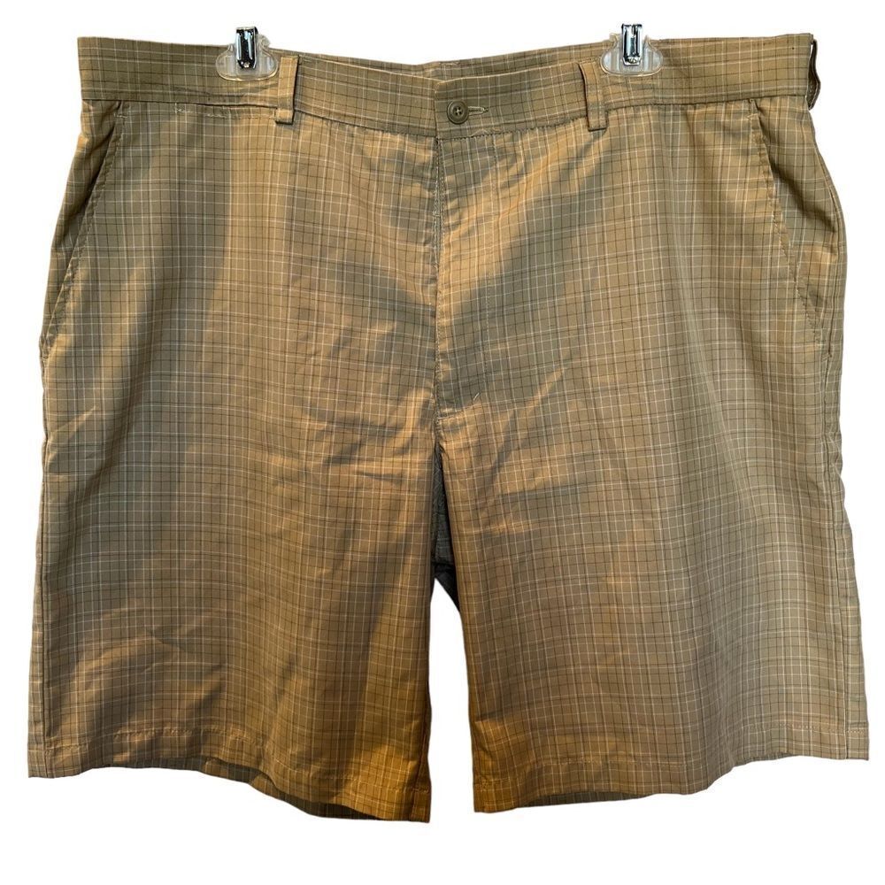 PGA Tour Men's Shorts Tan with cream stripe, Size 38